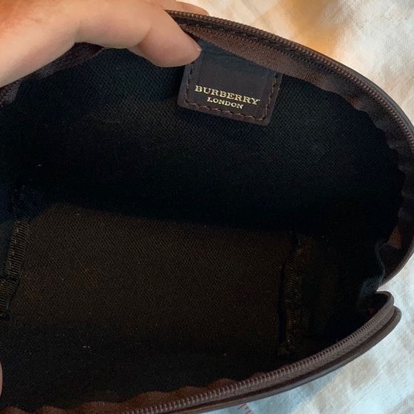 NOT FOR SALE - Picture 7 of 9